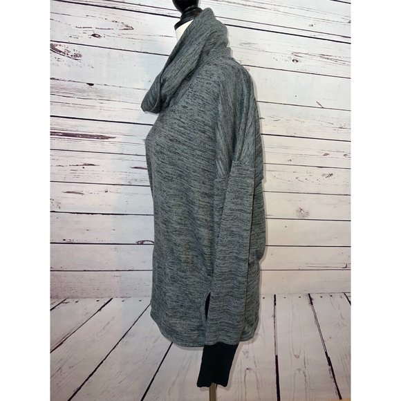 Athleta Batwing and Robin lightweight sweatshirt Medium 918996 Pullover Athletic - Picture 4 of 10